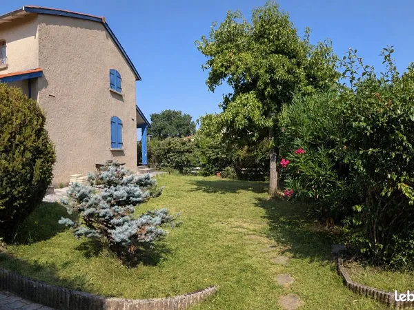 Maison 7 pièces - 154 m² habitables (247 m² utiles) - Pibrac Centre