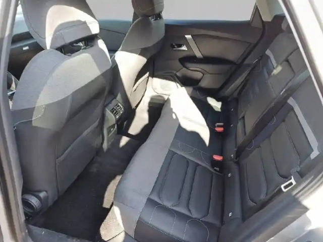 Citroën C4 puretech 130 s&amp;s eat8 — photo 38