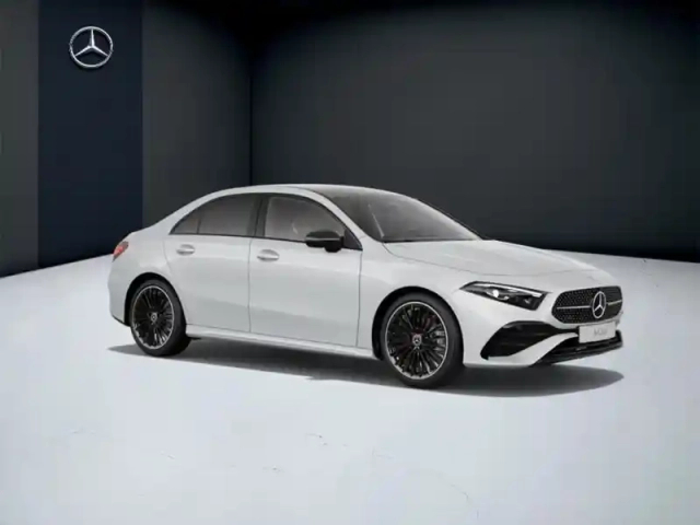 Mercedes Classe A 200 d berline amg line — photo 13