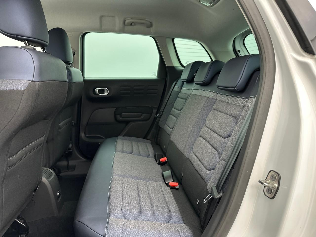 Citroën C3 Aircross puretech 130 s&s eat6 shine — photo 12