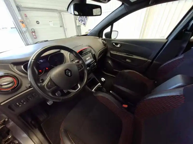 Renault Captur dci 90 — photo 10