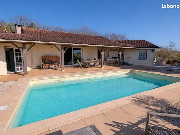 Maison 6 pièces 165 m²