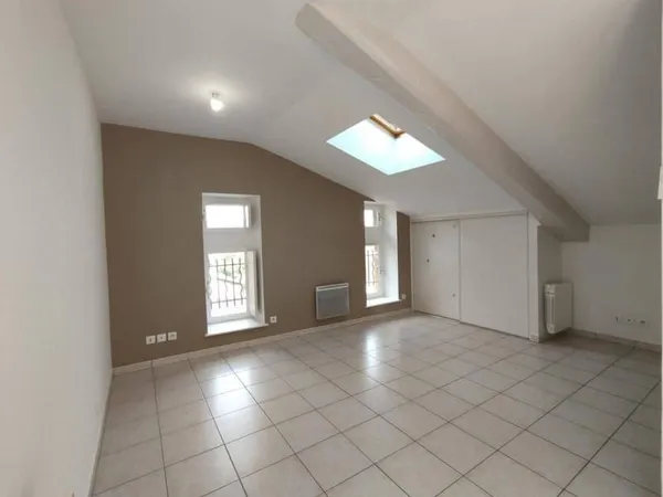 Studio 1 pièce 24 m²