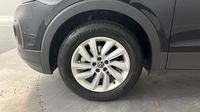 Volkswagen T-Cross 1.0 TSI 110ch Life Tech DSG7 — photo 33