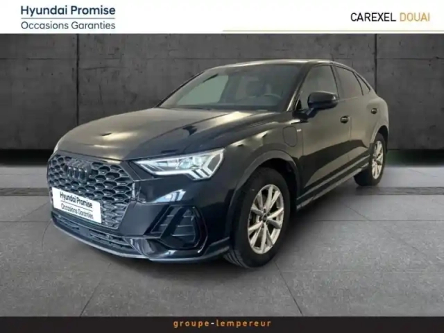 Audi Q3 sportback 45 tfsi e 245ch s line s tronic 6 — photo 3