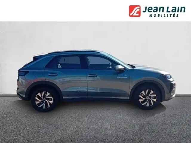 Volkswagen T-Roc 1.5 etsi evo2 hybrid 116 ch dsg7 — photo 4