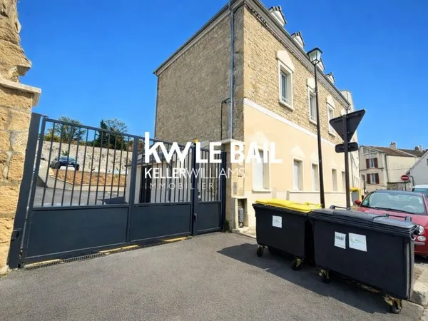 Immeuble à vendre Éragny
