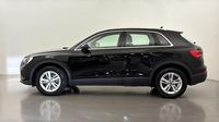 Audi Q3 35 TFSI 150ch Mild Hybrid Design S tronic 7 — photo 7