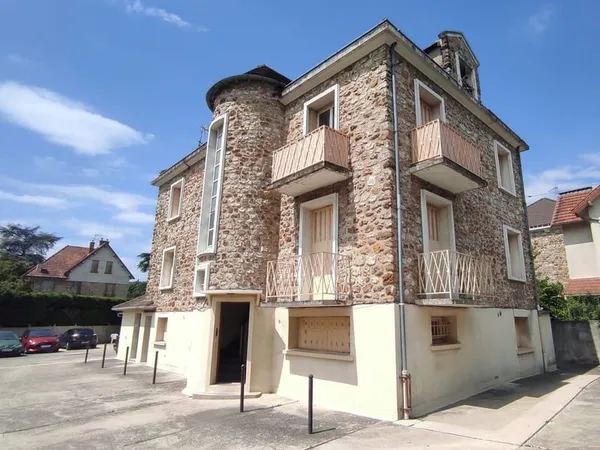 RARE, studio rénové proche gare Juvisy-sur-Orge