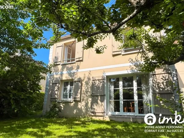 Maison 6 pièces : 4 chambres, 2WC, garage, jardin