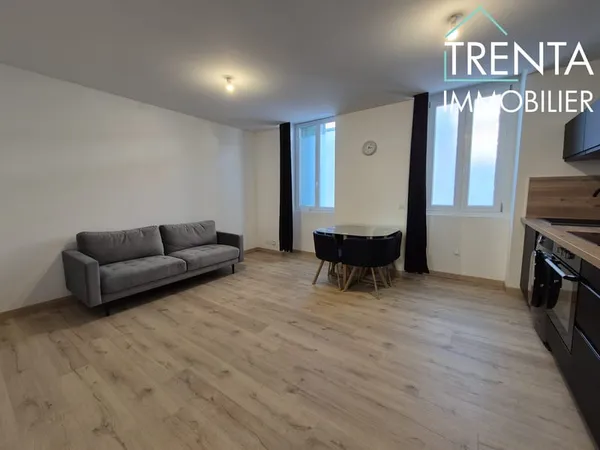 APPARTEMENT T2 MEUBLE A LOUER VOIRON