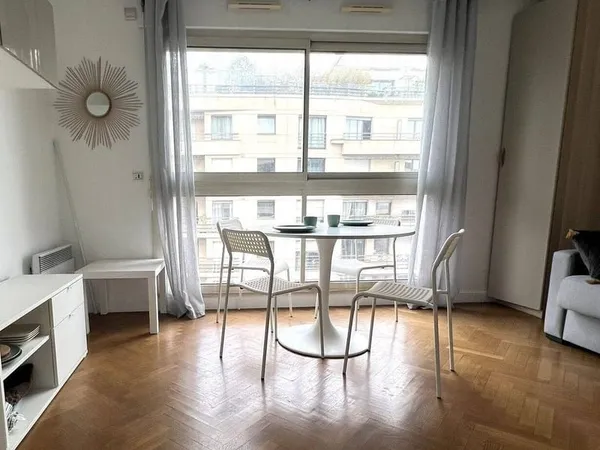 Appartement 1 pièce 25 m²