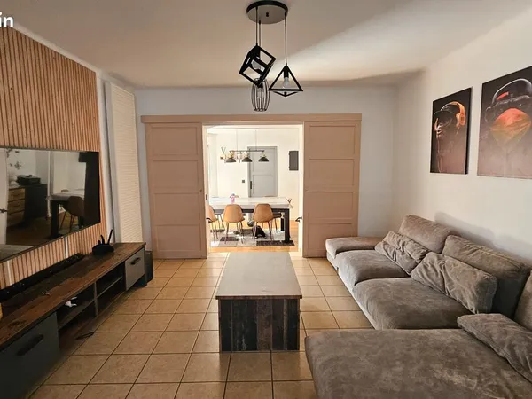 Maison 4/5 chambres jardin garage sur Neuville