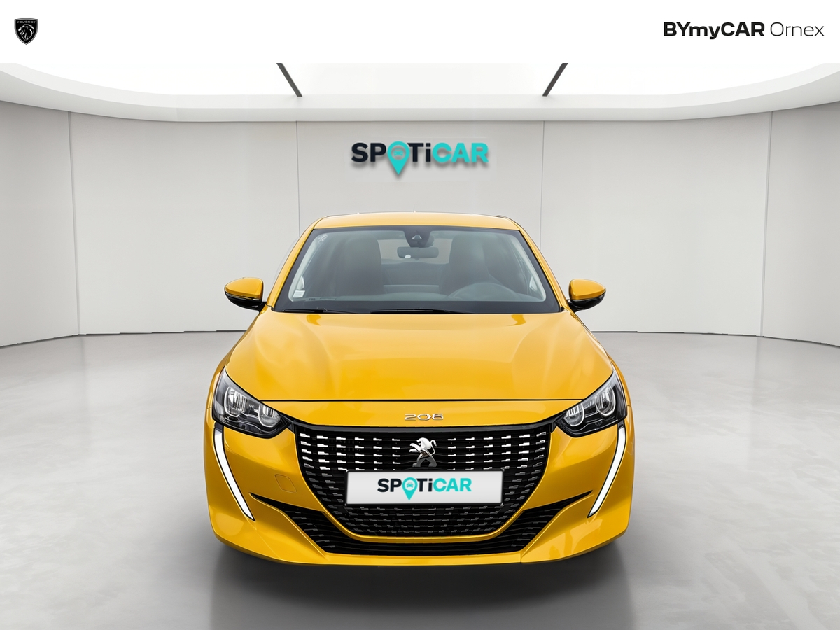 Peugeot 208 PureTech 100 S&amp;S EAT8 — photo 8