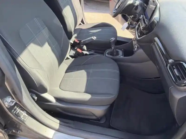 Ford Fiesta 1.1 75ch cool &amp; connect 5p — photo 11