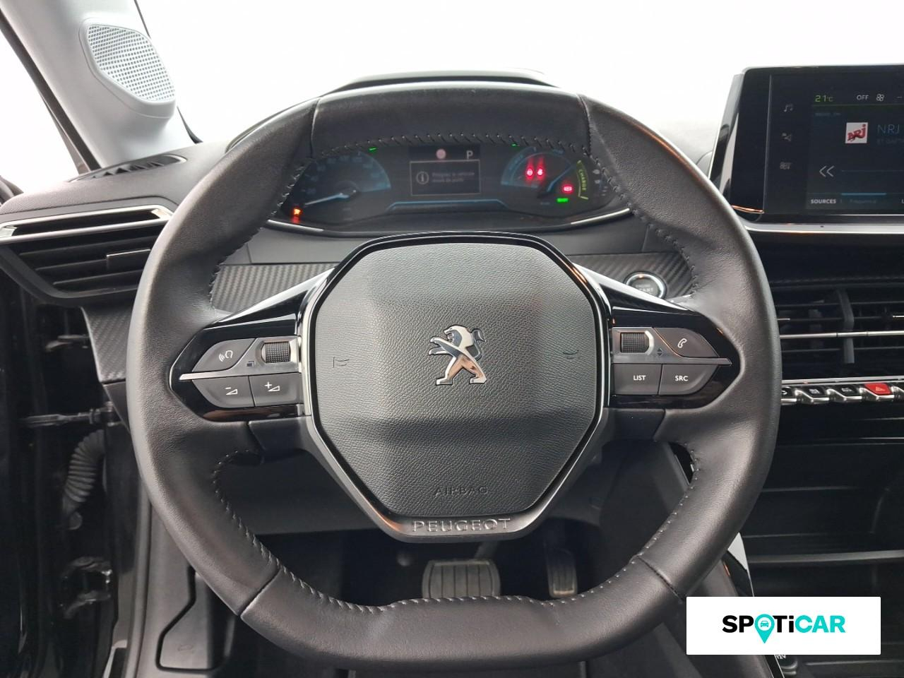 Peugeot 208 e-208 136ch style — photo 12