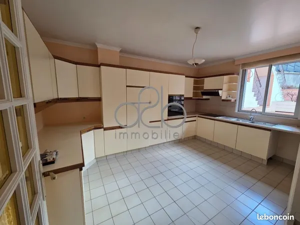Appartement 5 pièces 105 m²