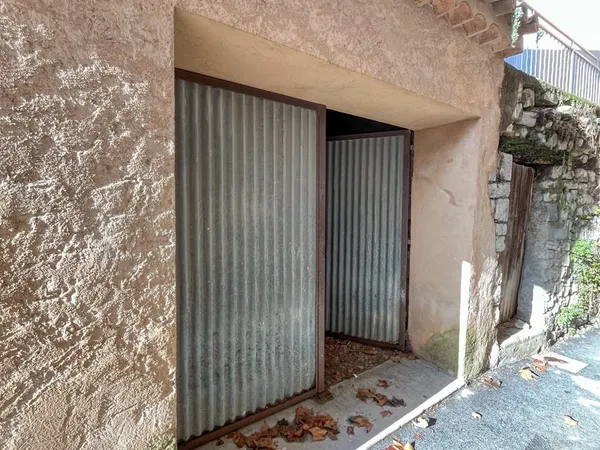 Remise De 38M²
