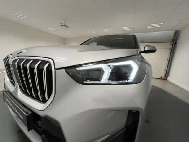 Bmw X1 sdrive18d 150ch m sport — photo 10