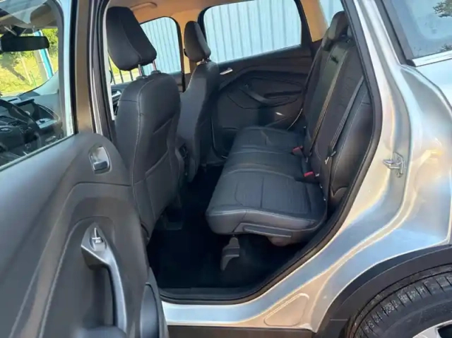 Ford Kuga 1.5 tdci 120ch stop&amp;start titanium 4x2 euro6.2 — photo 9