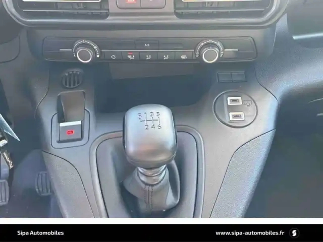 Fiat Doblo fourgon taille xl 950 kg bluehdi 100 s&amp;s bvm6 — photo 40