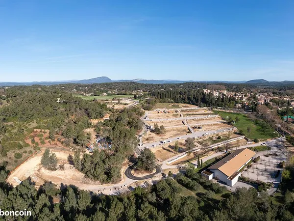 Terrain 836 m² Assas