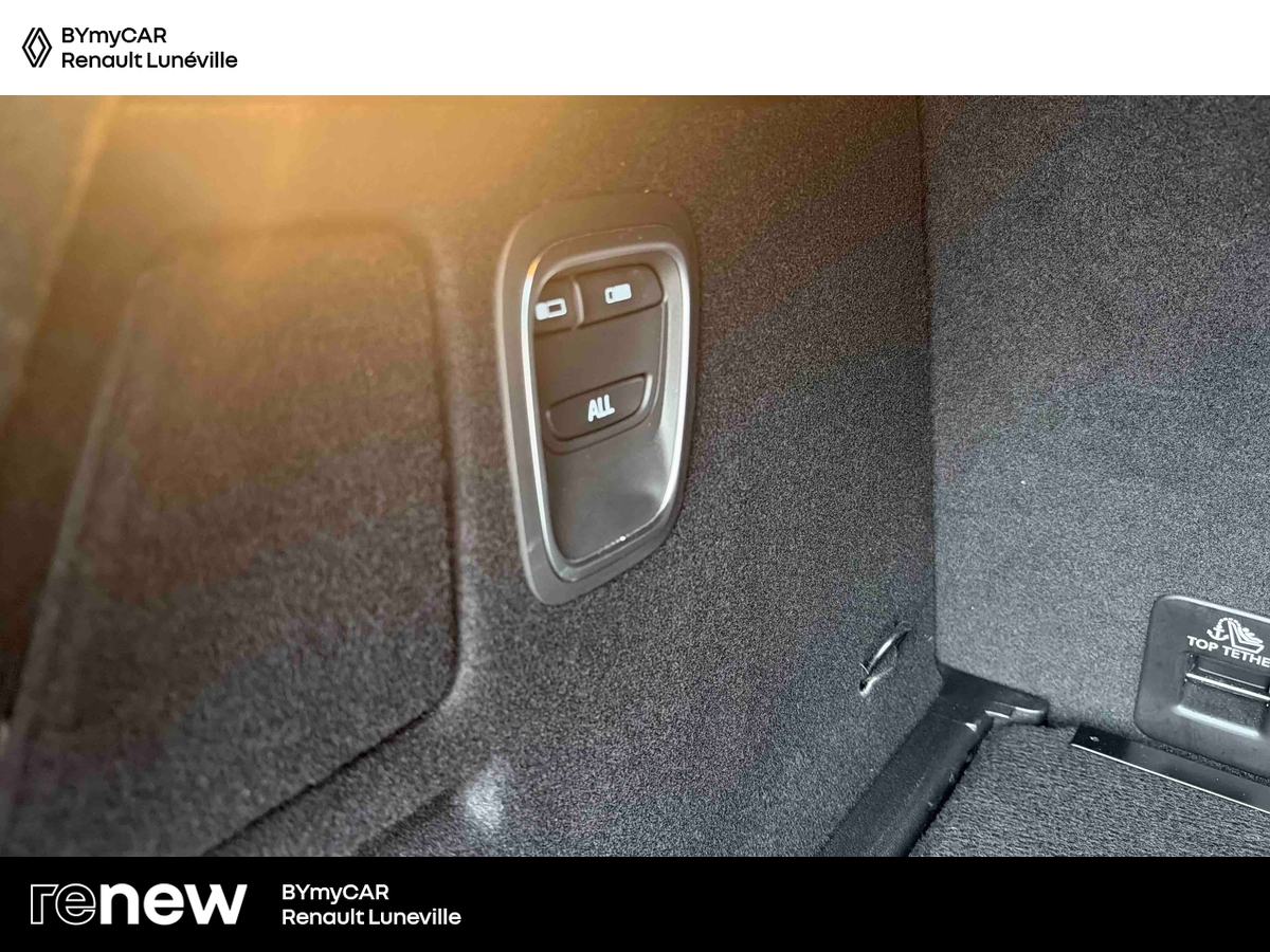 Renault Scenic Blue dCi 120 - 21 — photo 15