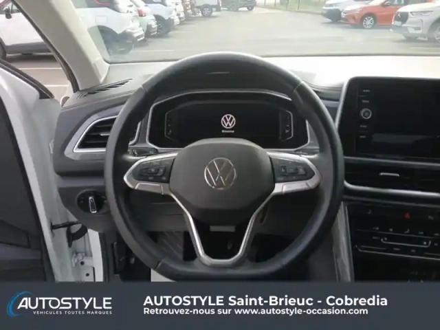 Volkswagen T-Roc 1.5 tsi evo 150ch style dsg7 — photo 15