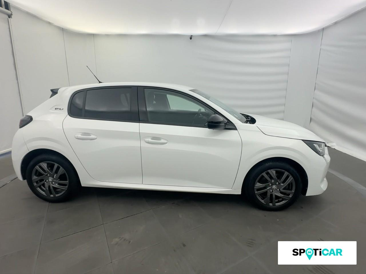 Peugeot 208 1.2 puretech 100ch s&s style 118g — photo 4