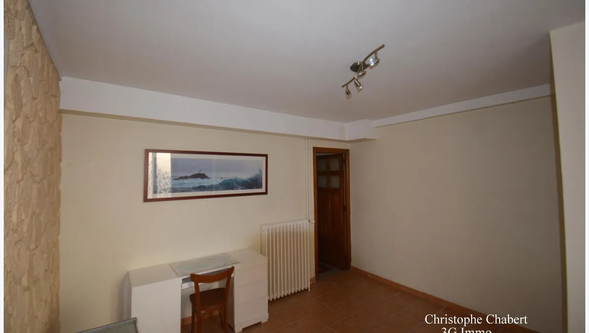 Photo 15