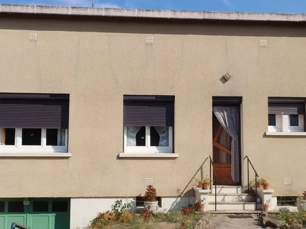 Maison . 4 pièces . 68 m²