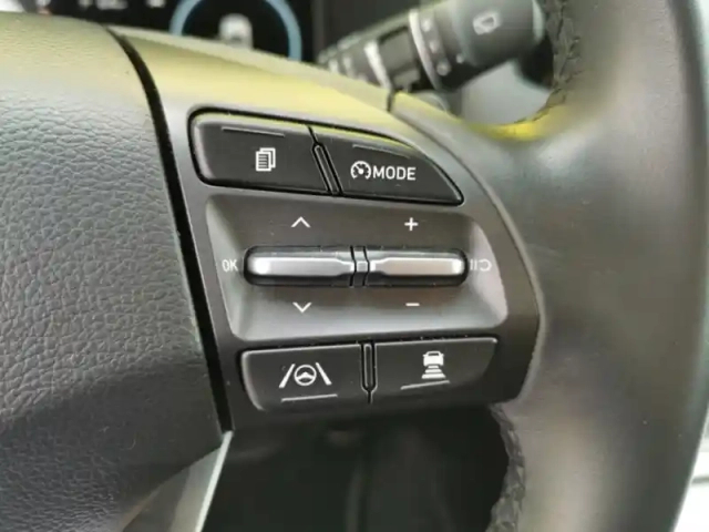 Hyundai Kona executive electrique 2wd 204 c — photo 20