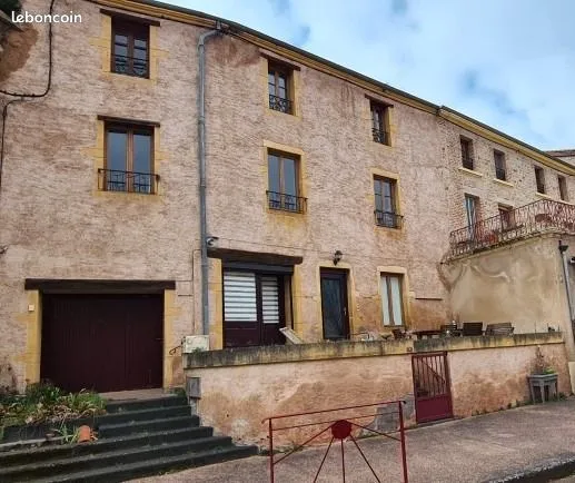 Immeuble 166 m²