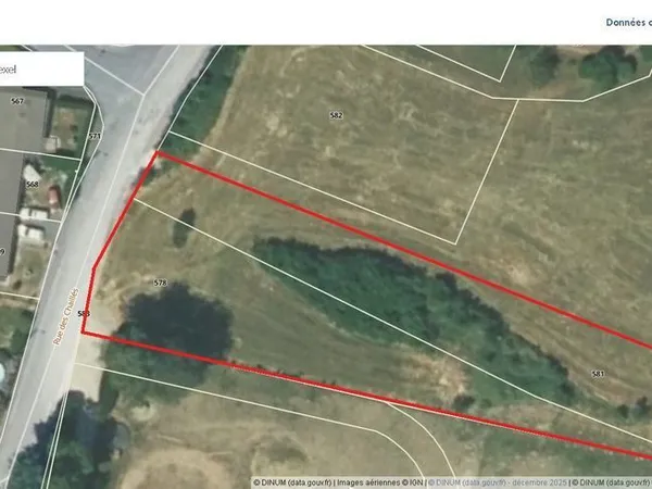 Grand terrain constructible Villersexel