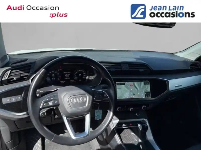 Audi Q3 45 tfsi 230 ch s tronic 7 quattro — photo 11