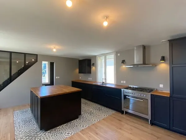 Appartement 3 pièces 96 m²
