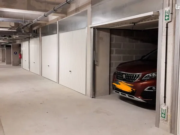 Garage fermé quartier gare Saint Roch