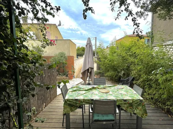 À LOUER T2 AVEC MEZZANINE, TERRASSE ET PISCINE FRONTIGNAN