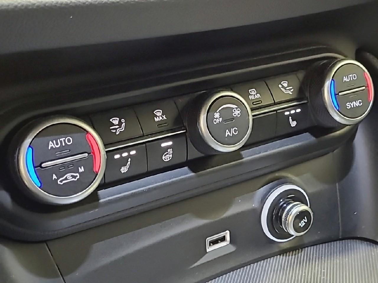 Alfa Romeo Stelvio 2.2 160 ch at8 veloce — photo 26