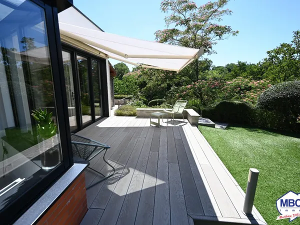 Maison 6 pièces 230 m²