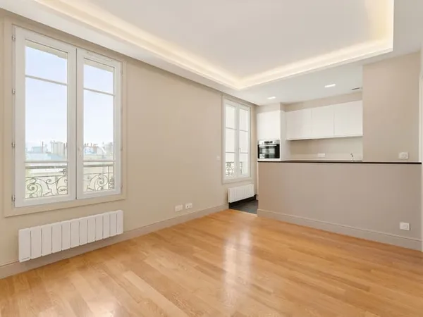 T2 rénové 4ème étage avec vue dégagée