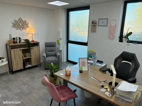 Local professionnel à louer à altkirch - disponible en janvier 2027