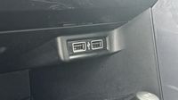 Volkswagen T-Roc 1.5 TSI EVO 150ch Carat Euro6d-T 117g — photo 19