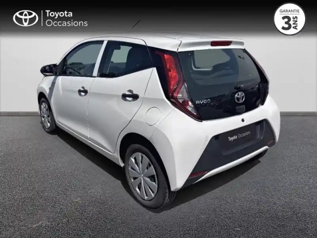 Toyota Aygo 1.0 vvt-i 72ch x-pro 5p my21 — photo 4