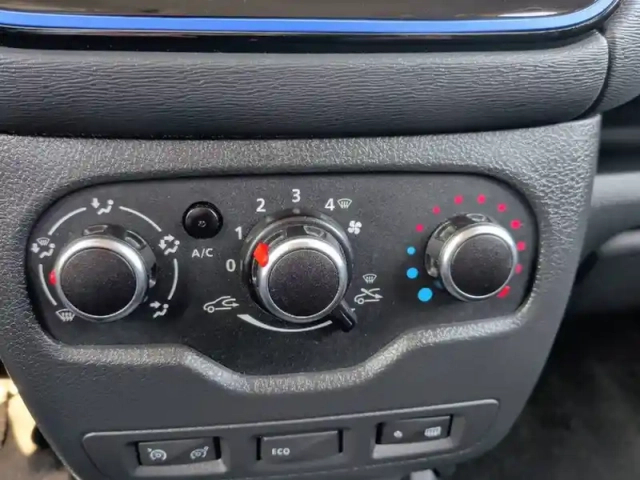 Dacia Lodgy tce 130 fap 7 places — photo 19