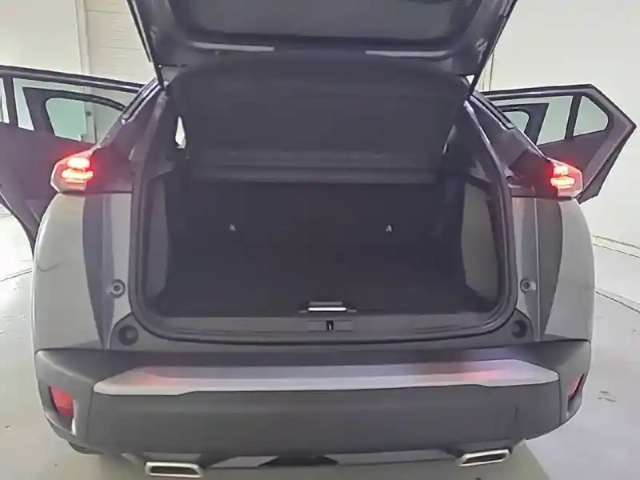 Peugeot 2008 hybrid 145 e-dcs6 — photo 64
