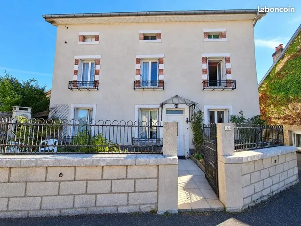 Maison 6 pièces 160 m²