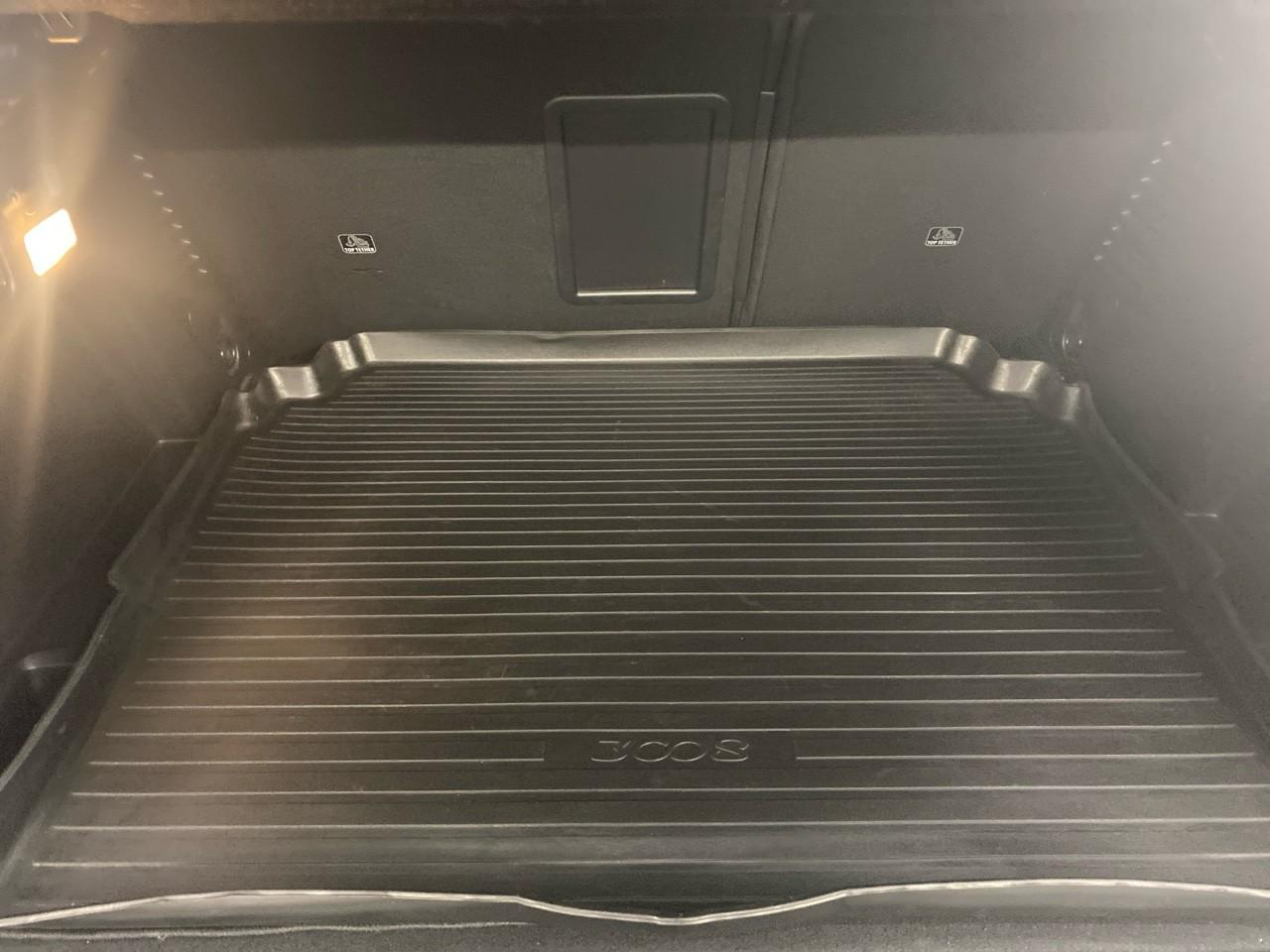 Peugeot 3008 puretech 130ch s&s eat8 roadtrip — photo 14