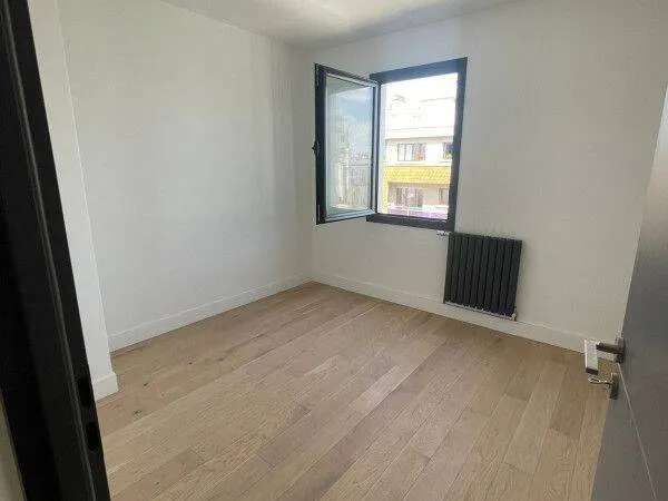 Appartement 4 pièces 85 m²