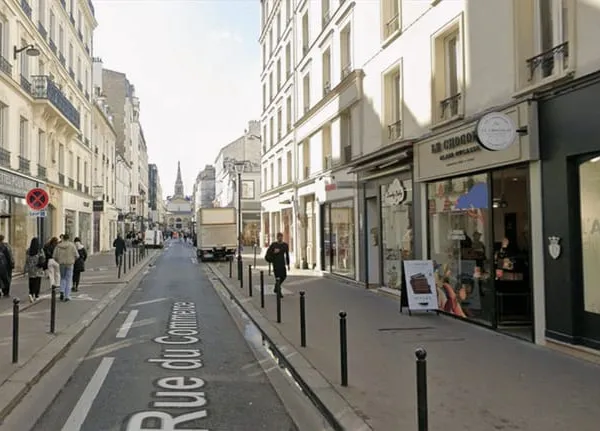 Boutique 94 m²